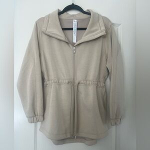 Lululemon Cinch Waist Softstreme Jacket - Trench 4